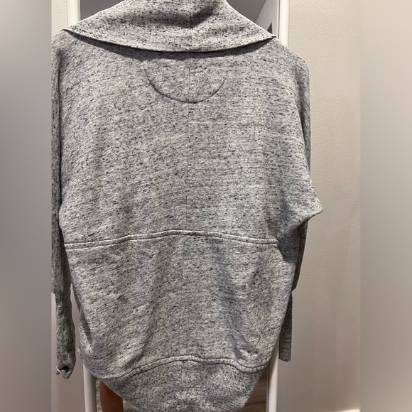 Aritzia Wilfred Diderot Cardigan - Size XXS - Picture 5 of 5